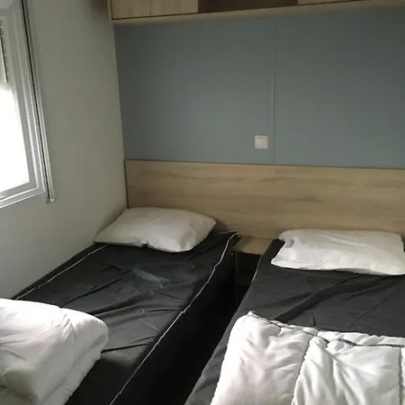 Camping Les Sables Du Midi